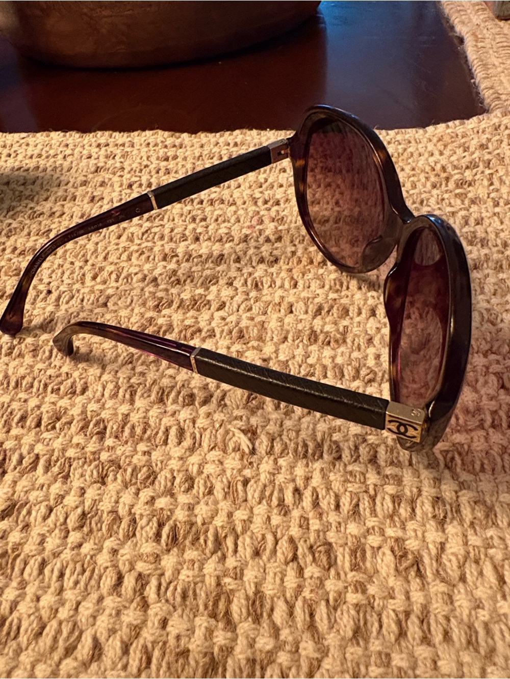 Vintage CHANEL Glossy Brown Gradient Oversized Round Sunglasses. - Picture 8 of 9